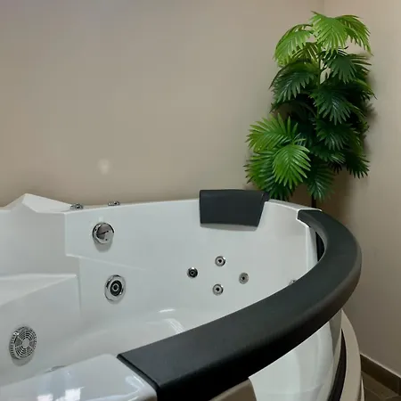 Jacuzzi Pk Apartament